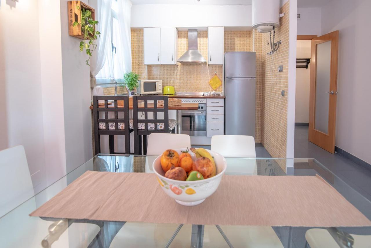 Hogar Vera Apartments&Bikes บาเลนเซีย ภายนอก รูปภาพ