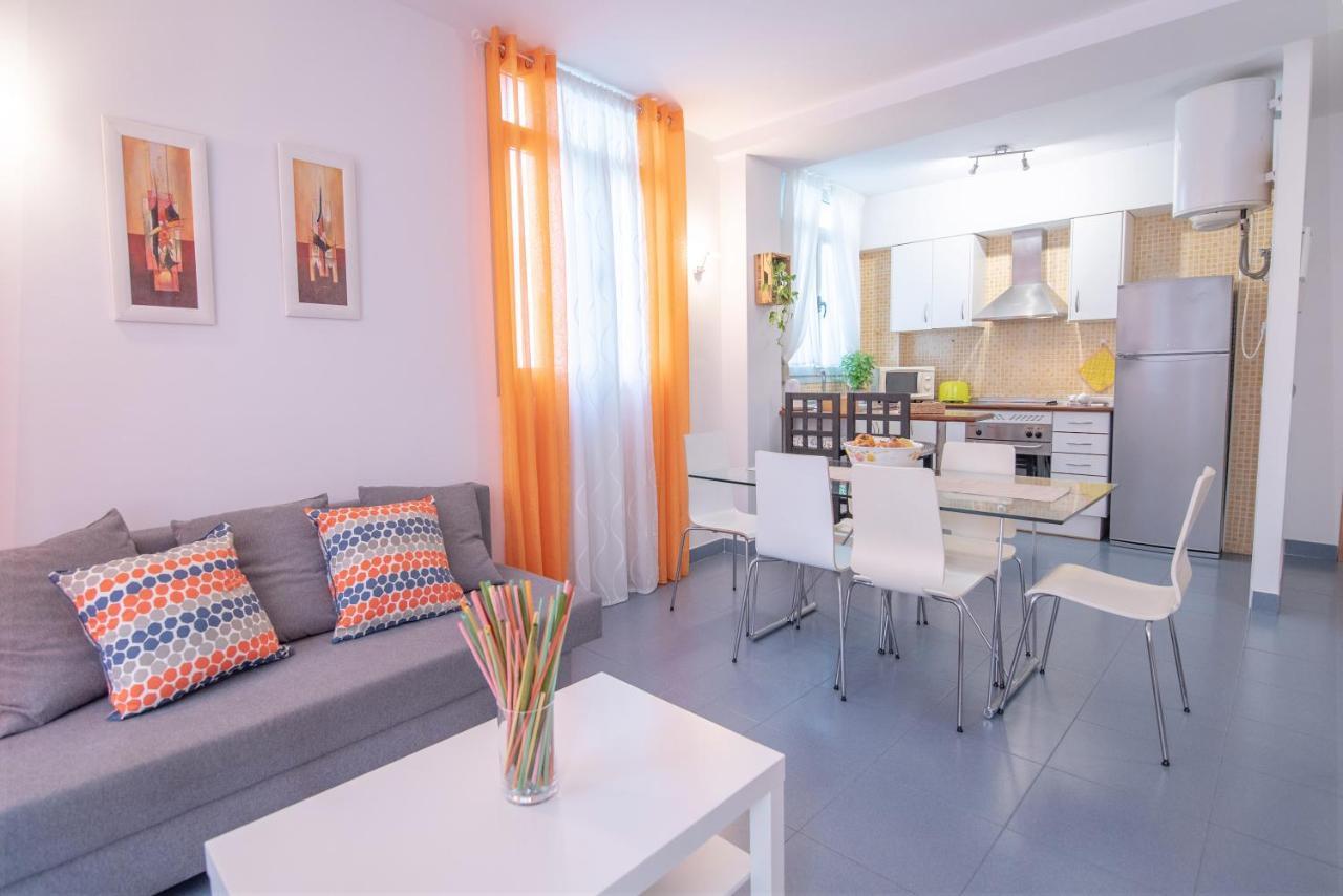 Hogar Vera Apartments&Bikes บาเลนเซีย ภายนอก รูปภาพ