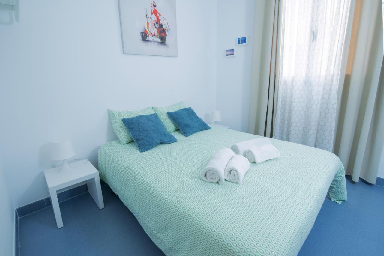 Hogar Vera Apartments&Bikes บาเลนเซีย ภายนอก รูปภาพ