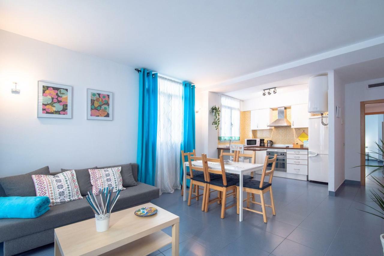 Hogar Vera Apartments&Bikes บาเลนเซีย ภายนอก รูปภาพ