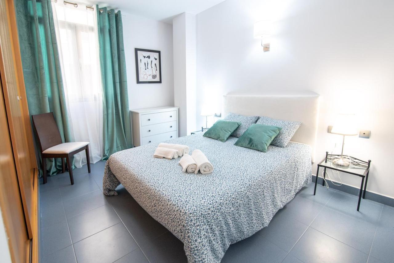Hogar Vera Apartments&Bikes บาเลนเซีย ภายนอก รูปภาพ